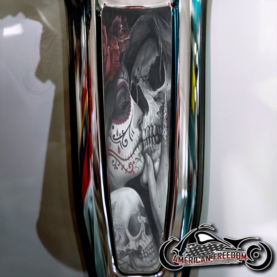 Harley 2024+ Street Glide & Road Glide Dash Insert - Kiss Red