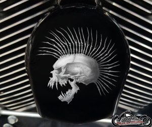 Custom Horn Cover - Mohawk skull B&W