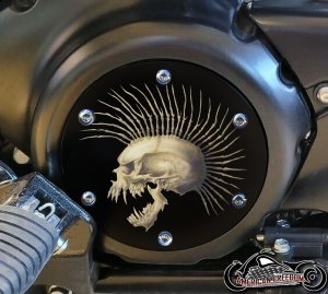 SUZUKI M109R Derby/Engine Cover - Mohawk Skull