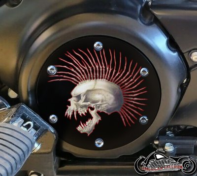 SUZUKI M109R Derby/Engine Cover - Mohawk Skull Red