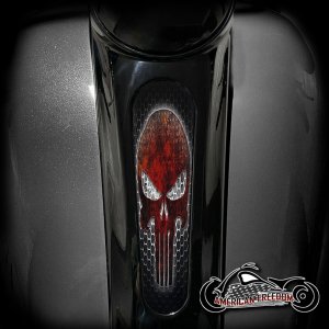Harley 8 Inch Dash Insert - Red Punisher Mesh