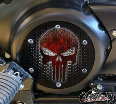 SUZUKI M109R Derby/Engine Cover - Punisher Grille (Red)